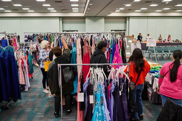 GIVING BACK: NannoCARES Re-Cap CASA LA and Glamour Gowns and Suit Up